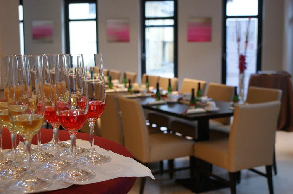 Kh Hotel Mit Restaurant Geisenfeld Εξωτερικό φωτογραφία