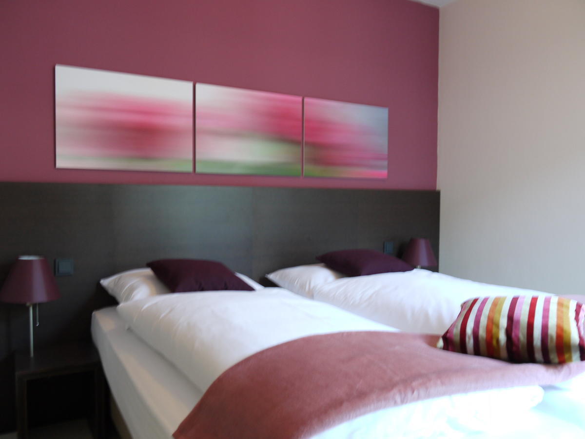 Kh Hotel Mit Restaurant Geisenfeld Δωμάτιο φωτογραφία