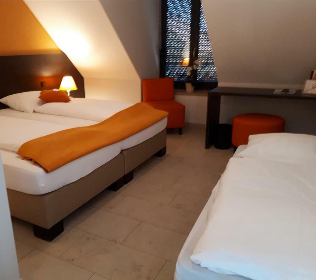 Kh Hotel Mit Restaurant Geisenfeld Εξωτερικό φωτογραφία